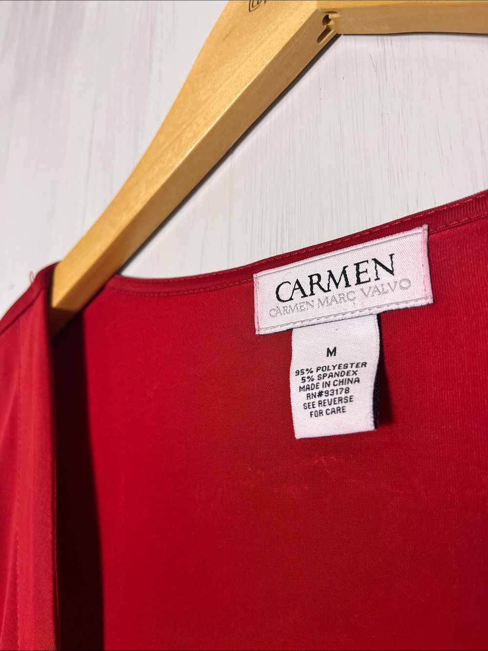 Carmen Marc Valvo Red Ruched Front Long Sleeve Blouse Size M - Picture 4 of 5
